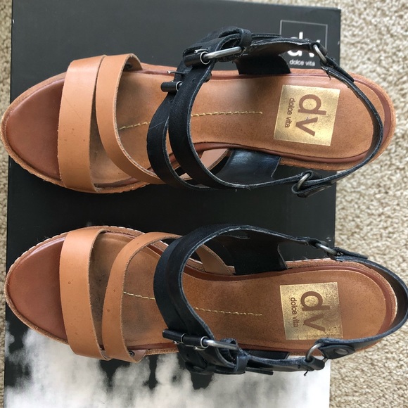 Dolce Vita Wedges - 6.5 - Picture 5 of 9
